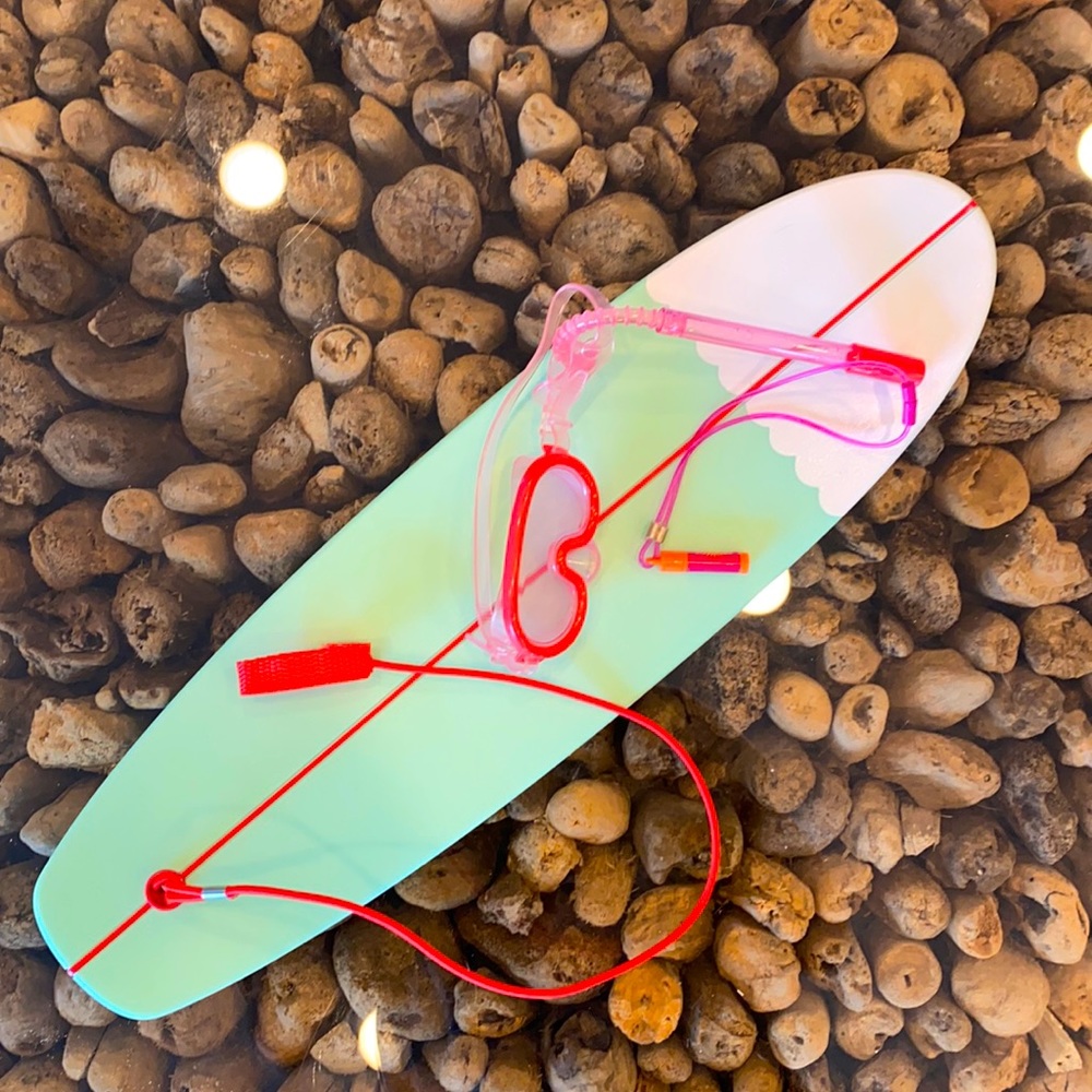 American Girl 3 piece surfboard